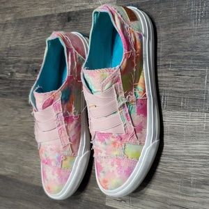 Watercolor blowfish size 9